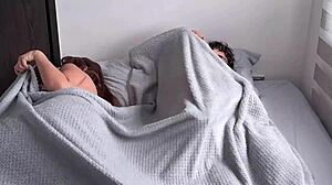 Madrastra shares hotel bed with horny hijastro