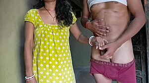 i love how my bf pounds this desi nri pussy