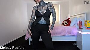 BIG TITS FIT MILF'S CURVY TRY-ON HAUL DRIVES BEDROOM WILD!