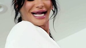 Ehm Victoria's Shemale Cock Rips Leggings During Ebony Interracial Lick Fest