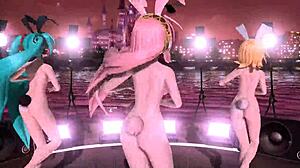 Hatsune Miku Bunny Nude Pomp Tease!