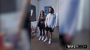 Alyx Urie BBC Hotwife Thrills Hubby With Show