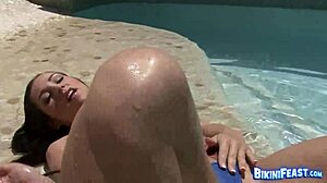 Brunette Bikini Babe Fingers Herself Poolside Tease