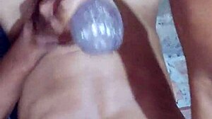 follando rico culito transparente con toys see-through young crossdresser!