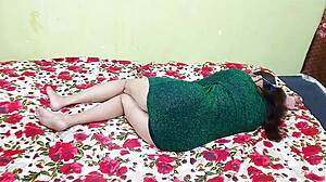 Pakistani Bhabhi Rides Cowgirl Anal All Night
