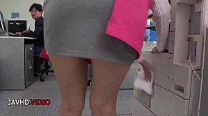 asian office lady chihiro akino sucks hard craves my creampie at work