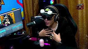 didy reis bares huge tits on podcast close-up