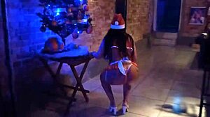 saymon fitness unleashes christmas tesao on brazilian milf's big tits ass and cute face with farto cumshot