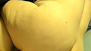 bbw doggystyle twerk with clothes ripped