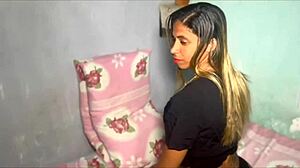 Casada com o corno dando gostoso no quarto agora