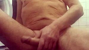 chris cam show in the shower