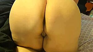 bbw doggystyle twerk with clothes ripped