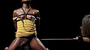 huge booty milf anal bangs ebony slave