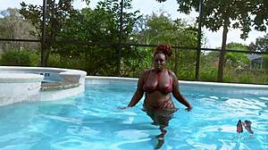 Amateur Lady Cinder Has Fun Pool Time With Lover