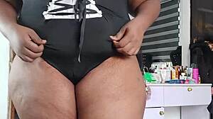 House Cleaning Milf Routine Clean With Mara Exotic