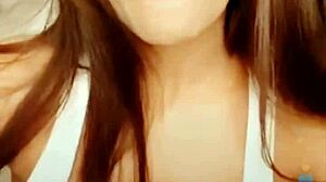 Poonam pandey nipple show