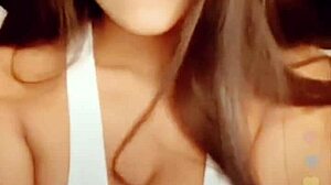 Poonam pandey nipple show