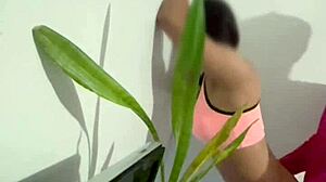 cogiendome a la muchachita de limpieza contratada