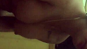 venezolana nayra shows hot body outdoors