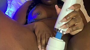 me assista ficar babadinha com vibrador agora
