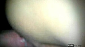 �ay me equivoqu� de hoyo n� pero al principio no quer�a y al final hasta disfrut� sacar los pedotes con cremita si ya sabes como soy para que te acomodas la puntita en el culo