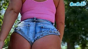Hot big ass white milf masturbates and squirts in public