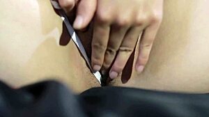 cewek super cantik ini malah di anggurin