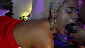 ebony hotties lick each other in dirty lesbian play