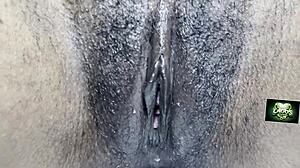 nigeria chioma from lagos makes her wet pussy come