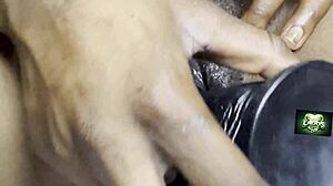 nigeria chioma from lagos makes her wet pussy come