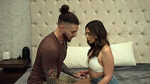 horny vanna bardot enjoyed ass licking with nicole doshi