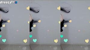 Korean Bj Shows Big Tits While Dancing