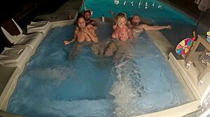 Hot tub foursome with deliah grace