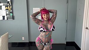 tiger lilly vs pornstar slayer in pov scene
