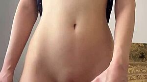 sexy cute girl fucking herself for you maiskii