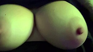 italian big tits milf artemisia love bounces