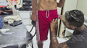 Marquei o desenho da tatuagem na coxa