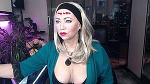Would you like to watch this mature married woman masturbate in her wig show?