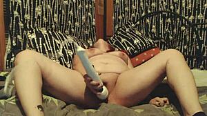 Big booty BBW gets her fill of Hitachi