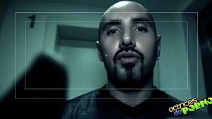 Lara y su mini un asunto de cuernos