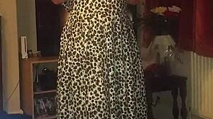 Girl sucking while clothes ripped in striptease