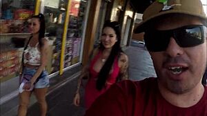 Wow! Brazilian Pussy Hunt with Elisa Sanches and Dinni Gata