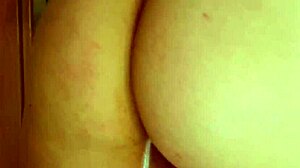 Espero al novio de mi hermanastra para poder follarmelo