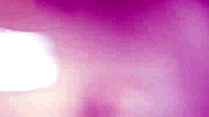 Η σέξι λατίνα γαμάει στο πρόσωπο υψηλή από ναρκωτικά