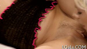 Nice Angels Licking Pussies Raw