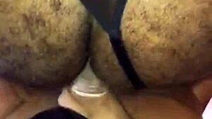 Pattyzinha engages in girl's business conversationally