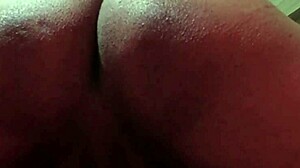 my aunt's big ass shakes so nicely