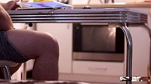 Amateur Couple Has Quick Homemade Fun Before Dinner