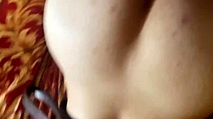 December brings beautiful memories of Queen Anita in an Asian-inspired scene