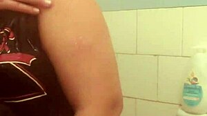 fetish for wet arm in bath - part 1